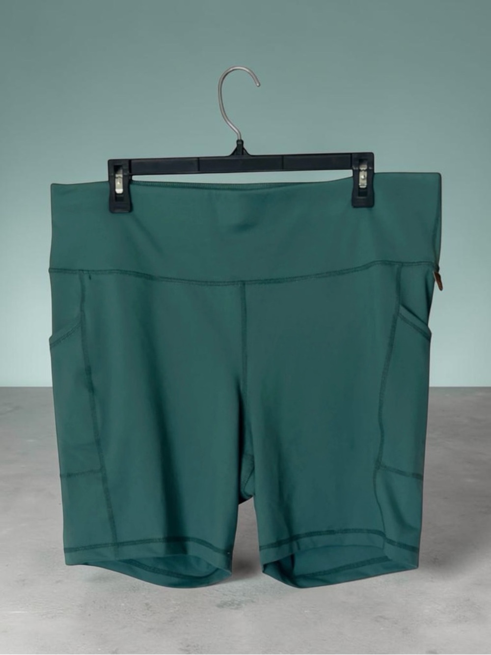 New ID IDEOLOGY Plus Size Pull-On Bicycle Shorts Green 4X